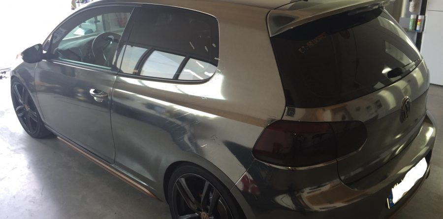 VW Golf Folierung Chrom